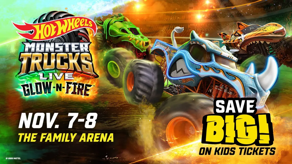 HOT WHEELS MONSTER TRUCKS LIVE™ GLOW-N-FIRE